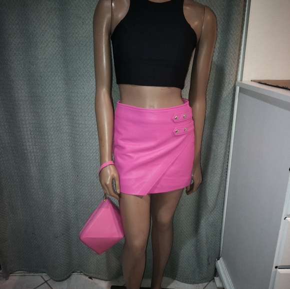 Casa Lopez Piramid Pebbled Leather Bag. - Picture 3 of 15